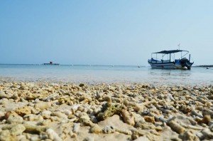 Pantai Tanjung Lesung di Provinsi Banten