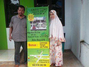 Erlan Suherlan dan Titin Sumiati