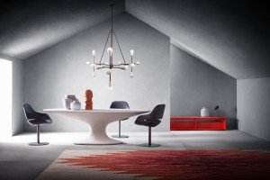 Zanotta menghadirkan desain terbaru dari meja Fenice, yang pada tahun 1936 dibuat oleh desainer Piero Bottoni untuk Villa Muggia.