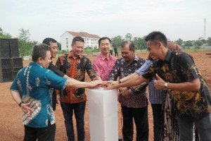 Manajemen Banara Serpong melakukan prosesi groundbreaking