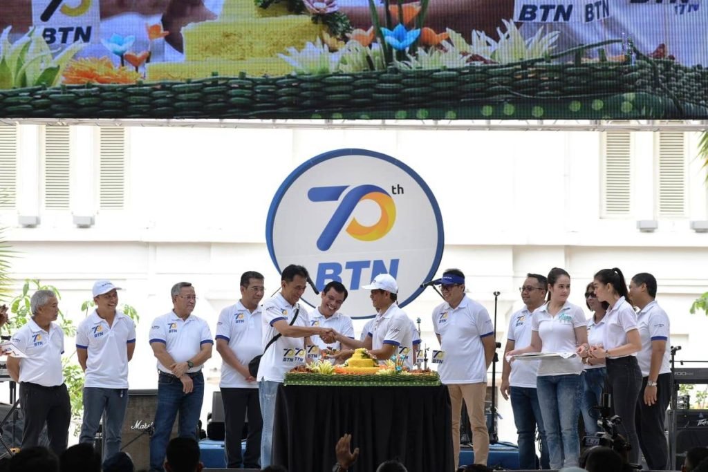 HUT BTN 70