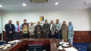 UKM
