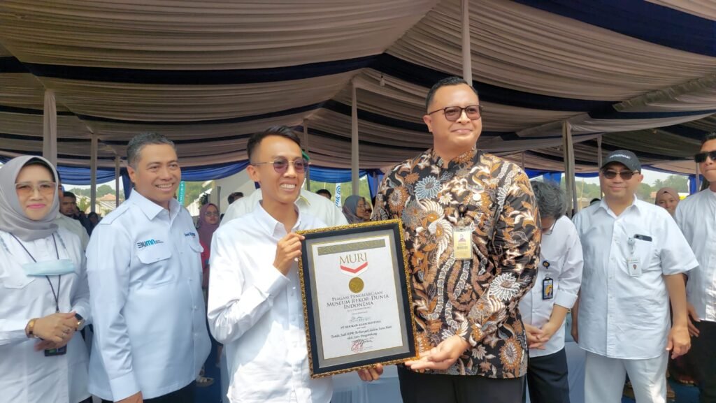 Pesona Kahuripan, bisnis properti