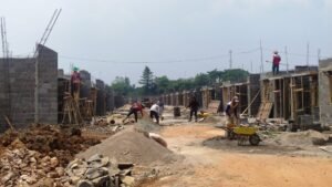 properti, suku bunga