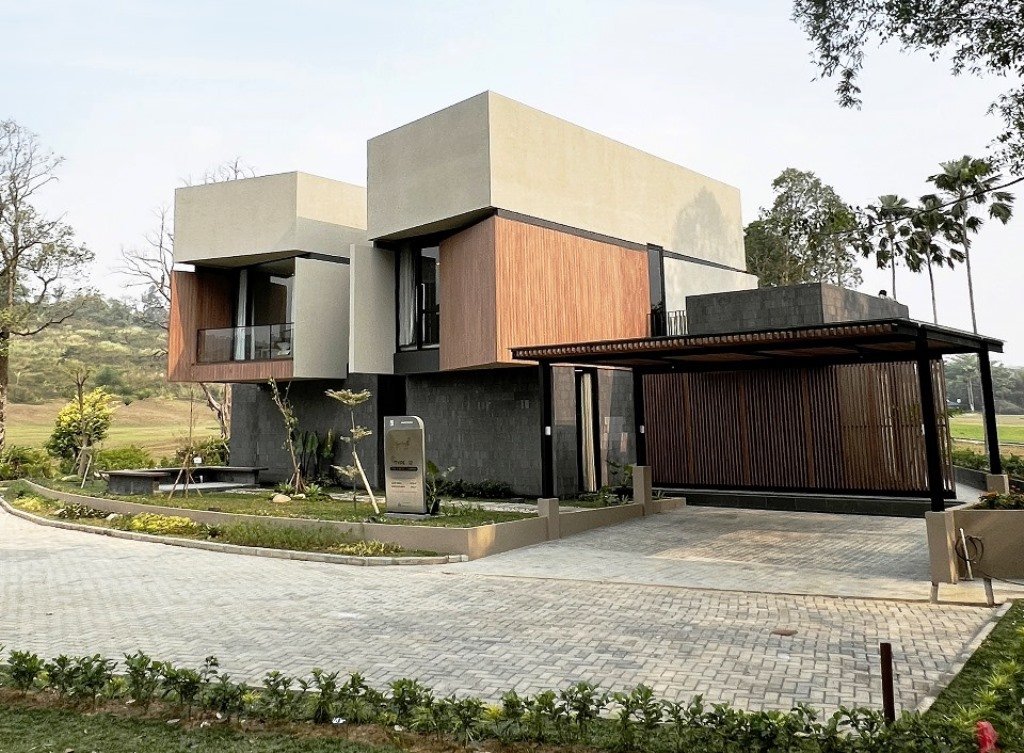 triniti land