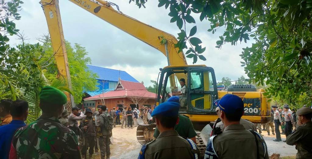 bangunan ilegal