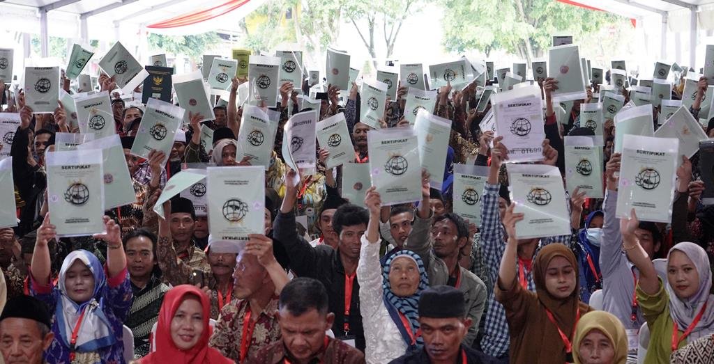 Redistribusi Tanah