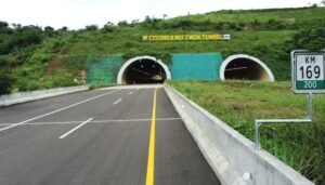 terowongan cisumdawu
