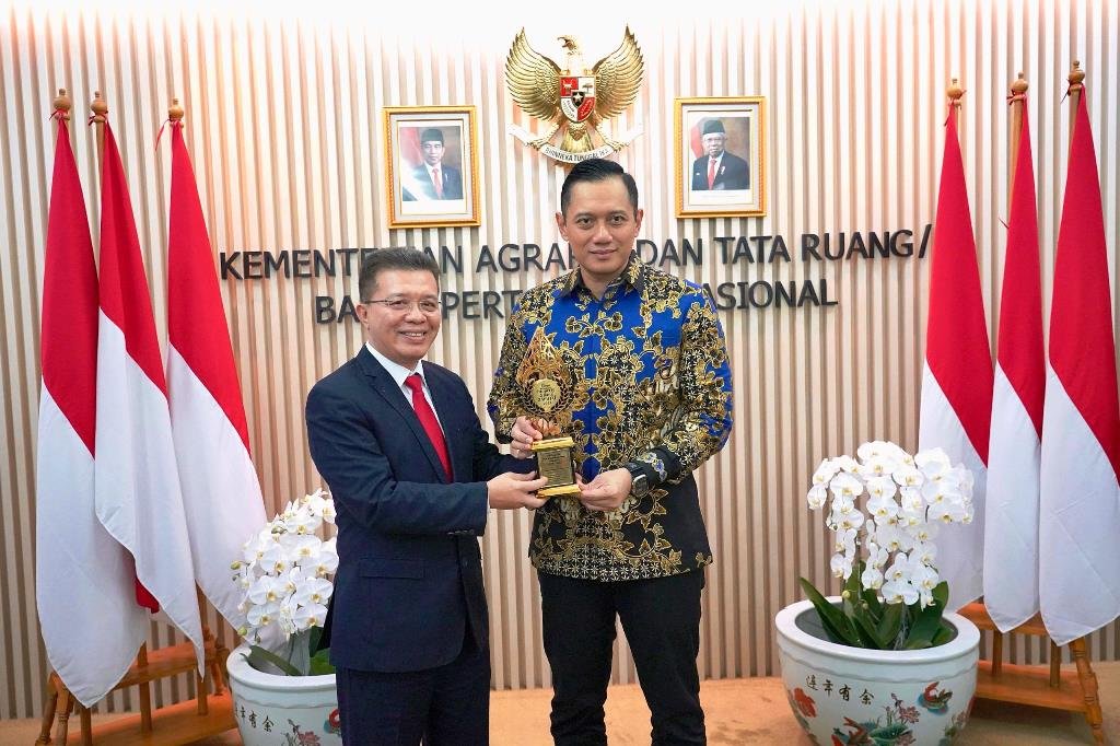 menteri ahy