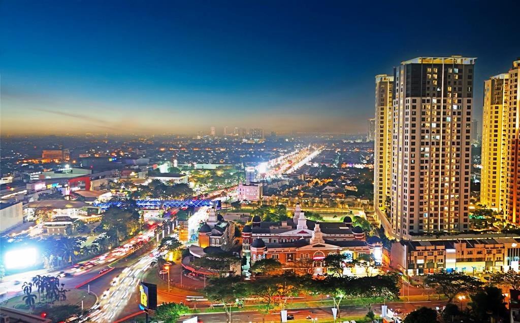 Summarecon Serpong, sektor properti 