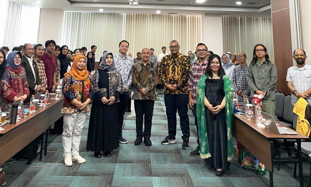 mgk serang