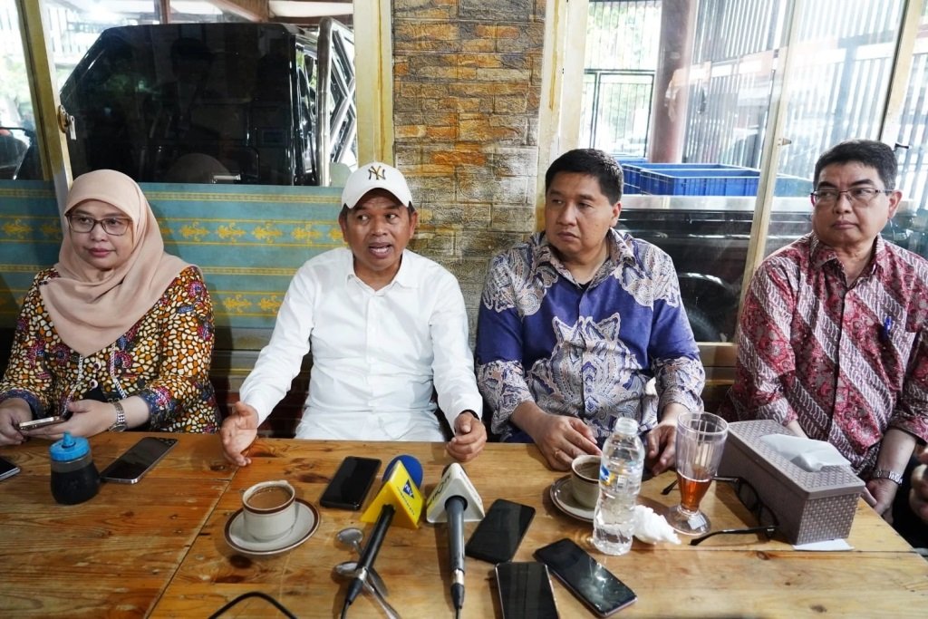 bedah rumah